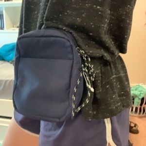 Fannypack — small bag